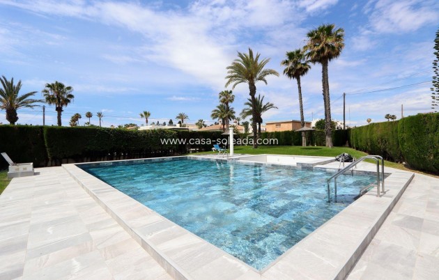 Resale - Apartment / flat - Torrevieja - Costa Blanca