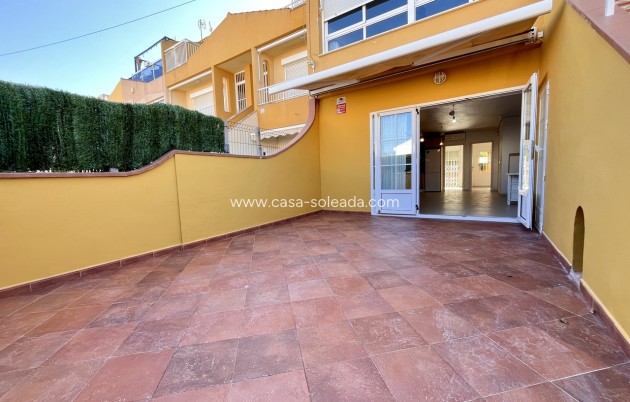 Resale - Apartment / flat - Torrevieja - Costa Blanca