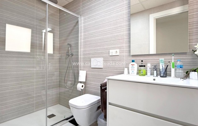 Resale - Apartment / flat - Orihuela Costa - Costa Blanca