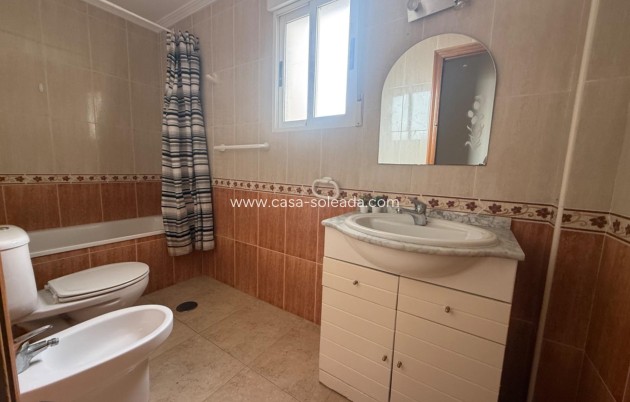 Herverkoop - Appartement / flat - Torrevieja - Playa De Los Naufragos