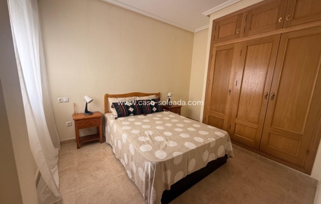 Herverkoop - Appartement / flat - Torrevieja - Playa De Los Naufragos