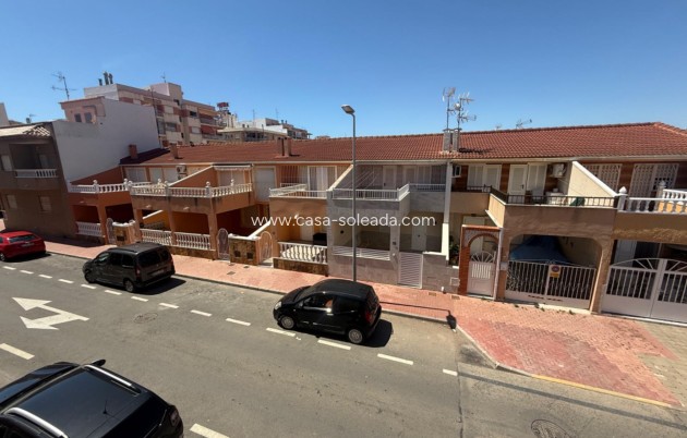 Herverkoop - Appartement / flat - Torrevieja - Playa De Los Naufragos