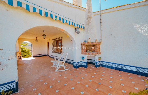 Wiederverkauf - Villa - Orihuela Costa - Playa Flamenca