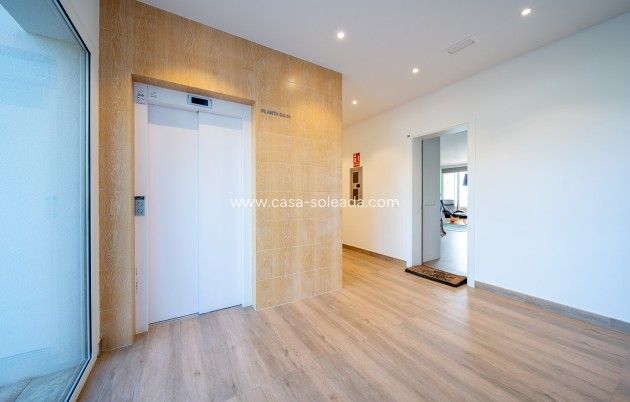 Herverkoop - Appartement / flat - Orihuela Costa - Las Colinas Golf Resort