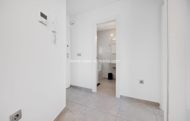 Wiederverkauf - Wohnung - Torrevieja - Cabo cervera