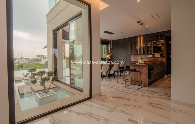 Wiederverkauf - Villa - Orihuela Costa - Las Colinas Golf Resort