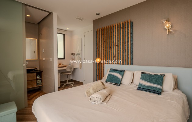 Wiederverkauf - Villa - Orihuela Costa - Las Colinas Golf Resort