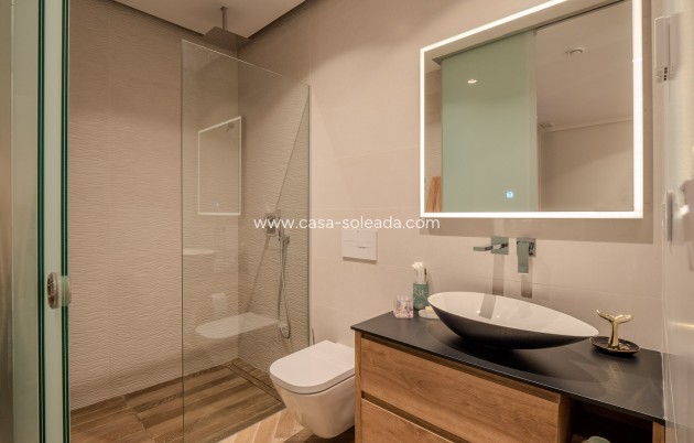 Wiederverkauf - Villa - Orihuela Costa - Las Colinas Golf Resort