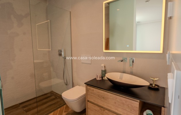 Wiederverkauf - Villa - Orihuela Costa - Las Colinas Golf Resort