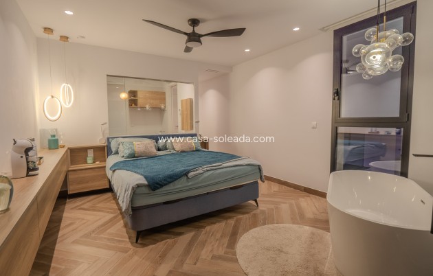Wiederverkauf - Villa - Orihuela Costa - Las Colinas Golf Resort
