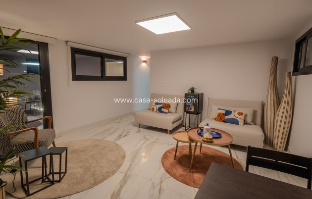 Wiederverkauf - Villa - Orihuela Costa - Las Colinas Golf Resort