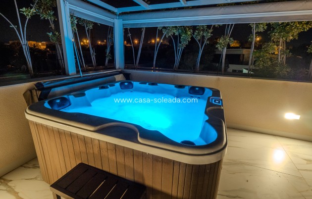 Wiederverkauf - Villa - Orihuela Costa - Las Colinas Golf Resort