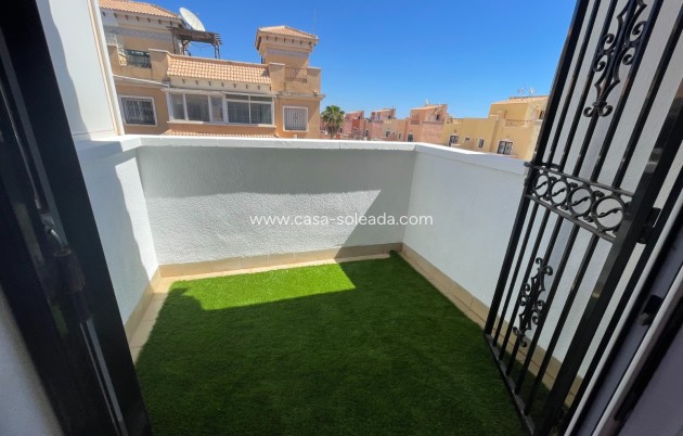 Wiederverkauf - Villa - Orihuela Costa - Villamartín