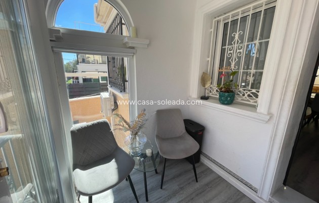 Wiederverkauf - Villa - Orihuela Costa - Villamartín