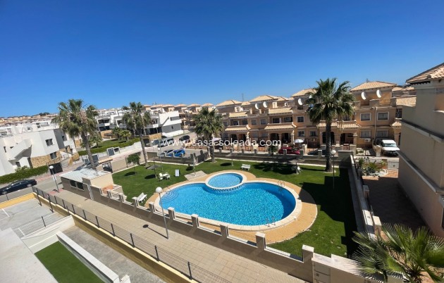 Wiederverkauf - Villa - Orihuela Costa - Villamartín