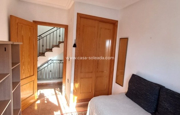 Herverkoop - Quad - Los Montesinos - La Herrada