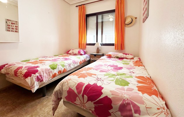 Resale - Apartment / flat - Orihuela Costa - Costa Blanca