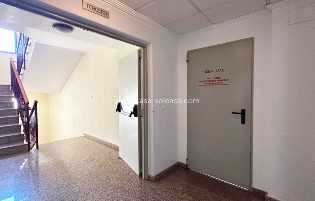 Resale - Apartment / flat - Orihuela Costa - Costa Blanca