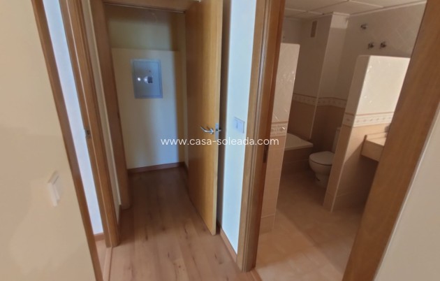Wiederverkauf - Wohnung - Torrevieja - Puerto