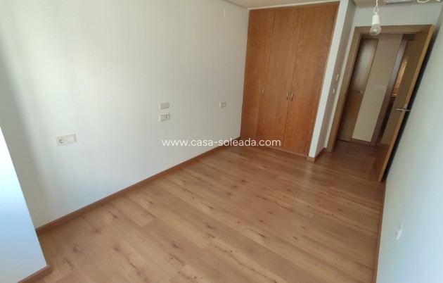 Wiederverkauf - Wohnung - Torrevieja - Puerto