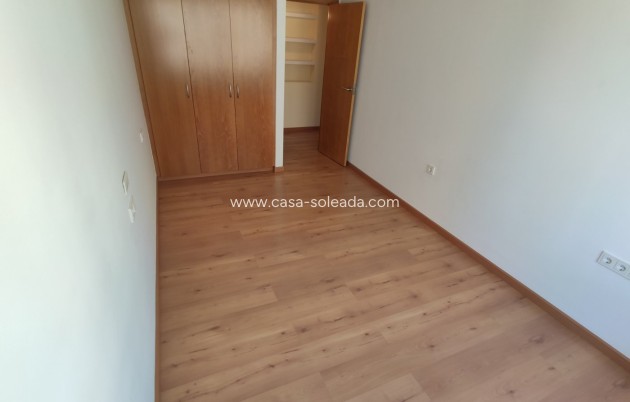 Wiederverkauf - Wohnung - Torrevieja - Puerto