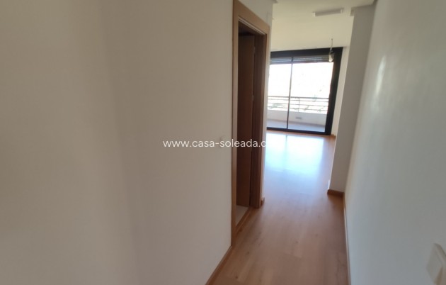 Wiederverkauf - Wohnung - Torrevieja - Puerto