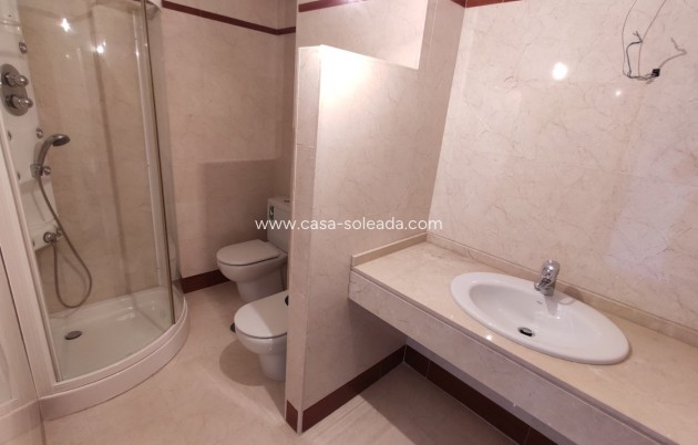 Wiederverkauf - Wohnung - Torrevieja - Puerto
