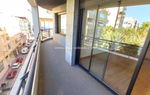 Wiederverkauf - Wohnung - Torrevieja - Puerto
