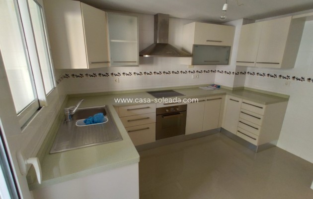 Wiederverkauf - Wohnung - Torrevieja - Puerto