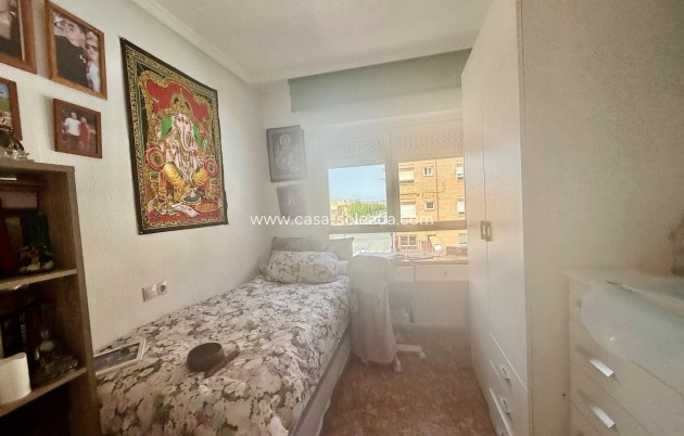 Herverkoop - Appartement / flat - Torrevieja - El Molino