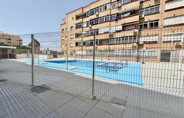 Herverkoop - Appartement / flat - Torrevieja - El Molino