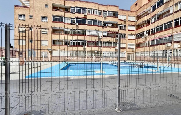 Herverkoop - Appartement / flat - Torrevieja - El Molino