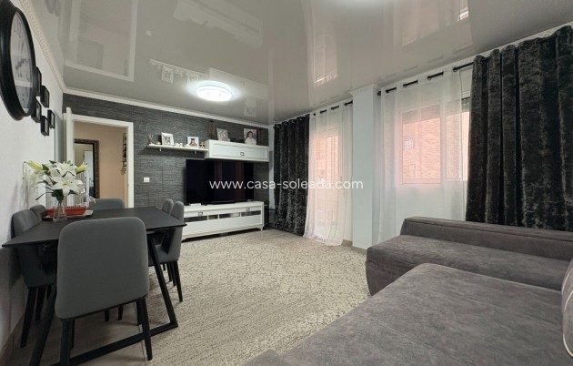 Herverkoop - Appartement / flat - Torrevieja - Costa Blanca