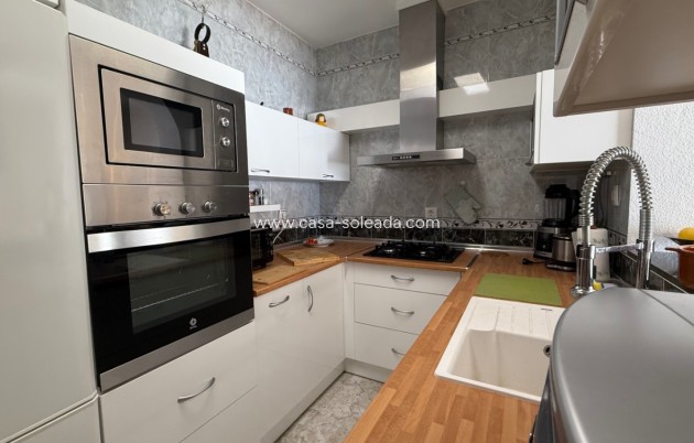 Resale - Villa - Torrevieja - Costa Blanca