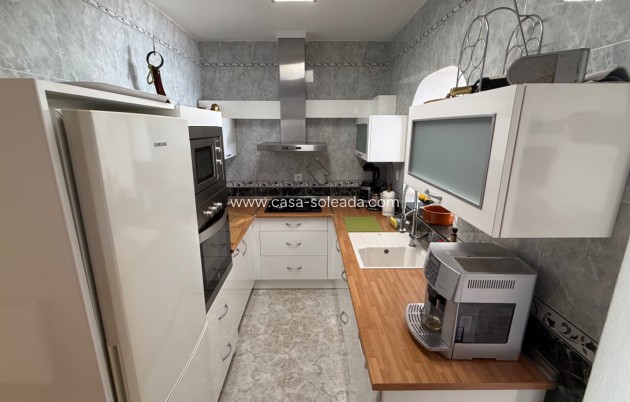 Resale - Villa - Torrevieja - Costa Blanca