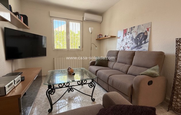 Resale - Villa - Torrevieja - Costa Blanca
