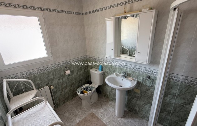 Resale - Villa - Torrevieja - Costa Blanca