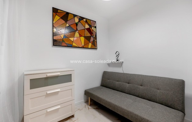 Wiederverkauf - Wohnung - Torrevieja - Playa del Cura