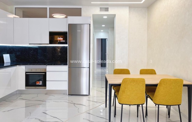 Herverkoop - Appartement / flat - Torrevieja - Playa del Cura
