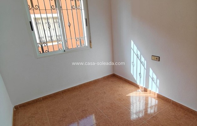 Resale - Apartment / flat - Los Montesinos - Costa Blanca Sur