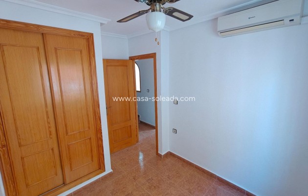 Resale - Apartment / flat - Los Montesinos - Costa Blanca Sur