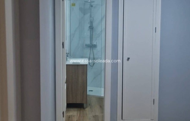 Wiederverkauf - Wohnung - Torrevieja - La Mata