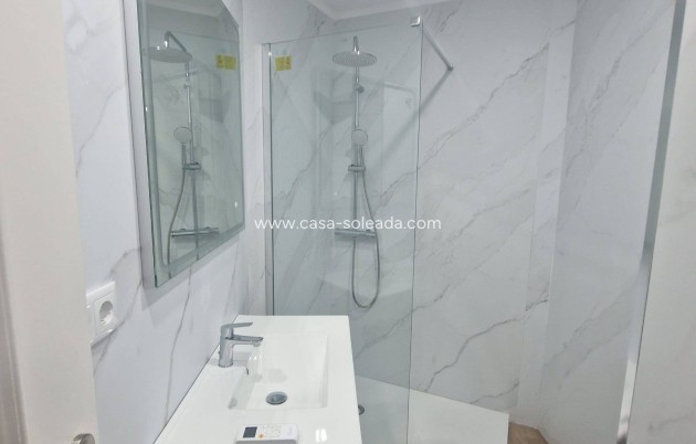 Wiederverkauf - Wohnung - Torrevieja - La Mata