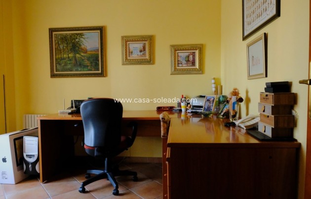 Wiederverkauf - Villa - Orihuela - Orihuela Ciudad