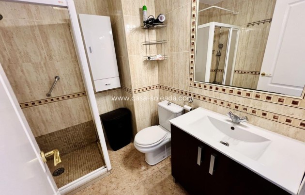 Wiederverkauf - Wohnung - Torrevieja - Aldea Del Mar