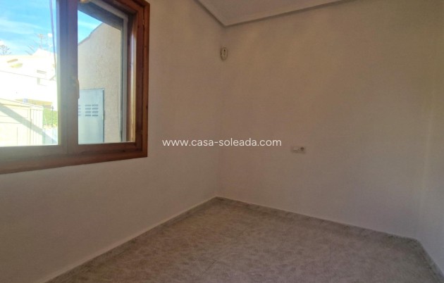 Wiederverkauf - Stadthaus - Torrevieja - Los Altos