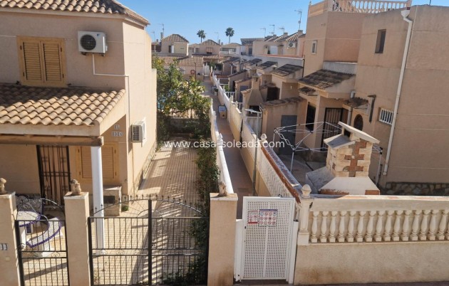 Wiederverkauf - Stadthaus - Torrevieja - Los Altos
