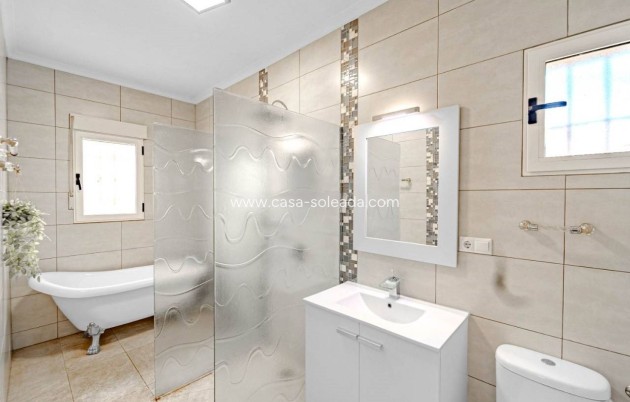 Revente - Villa - Villamartin - Villamartín
