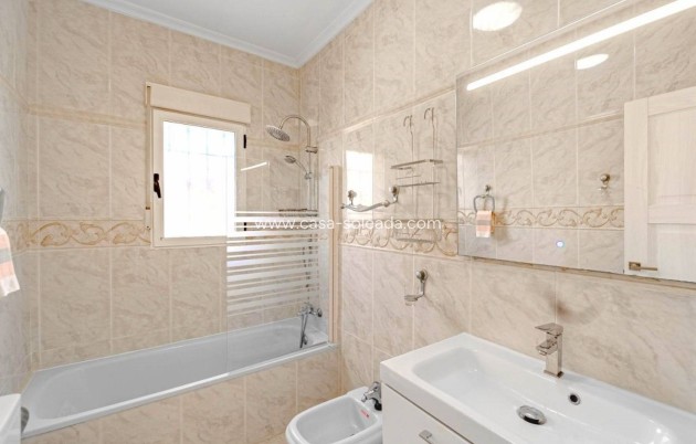Revente - Villa - Villamartin - Villamartín