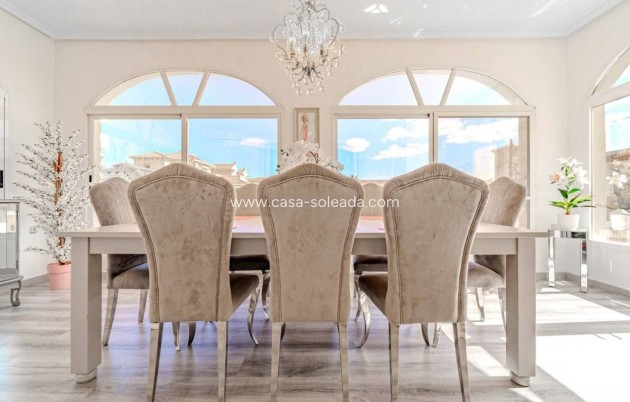 Revente - Villa - Villamartin - Villamartín